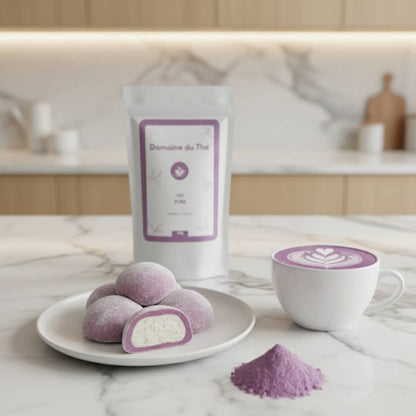 Ube latte violet à la crème, boisson tendance healthy lifestyle